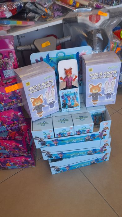 Зоотрополис плюшени играчки изненада Само на ЕДРО