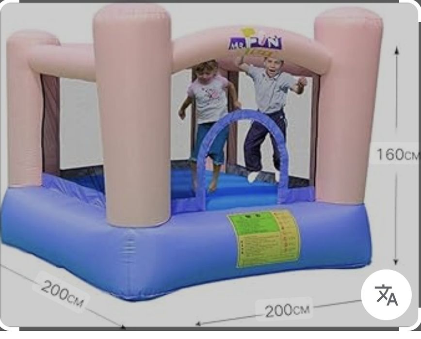 Батут надувной  замок