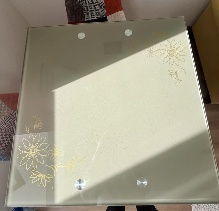 Трапезна Маса за хранене