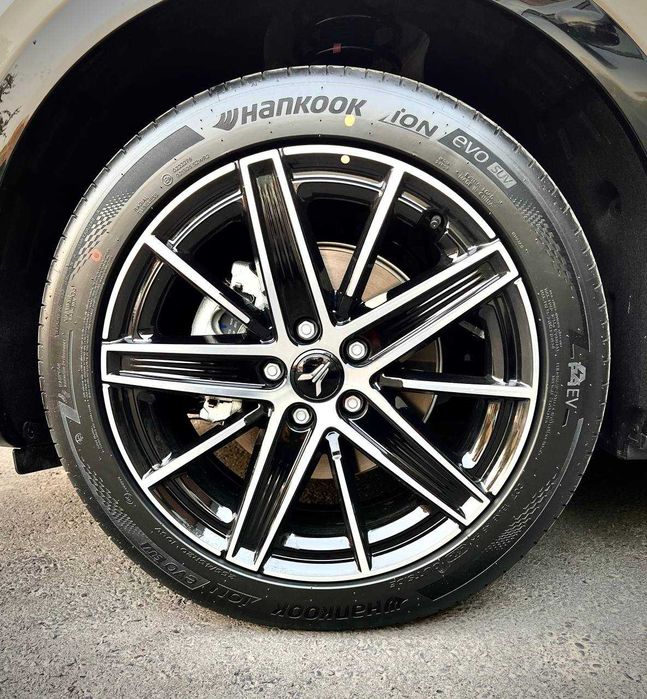 Voyah Courage 2026 (Все цвета в наличии) (гарантия)