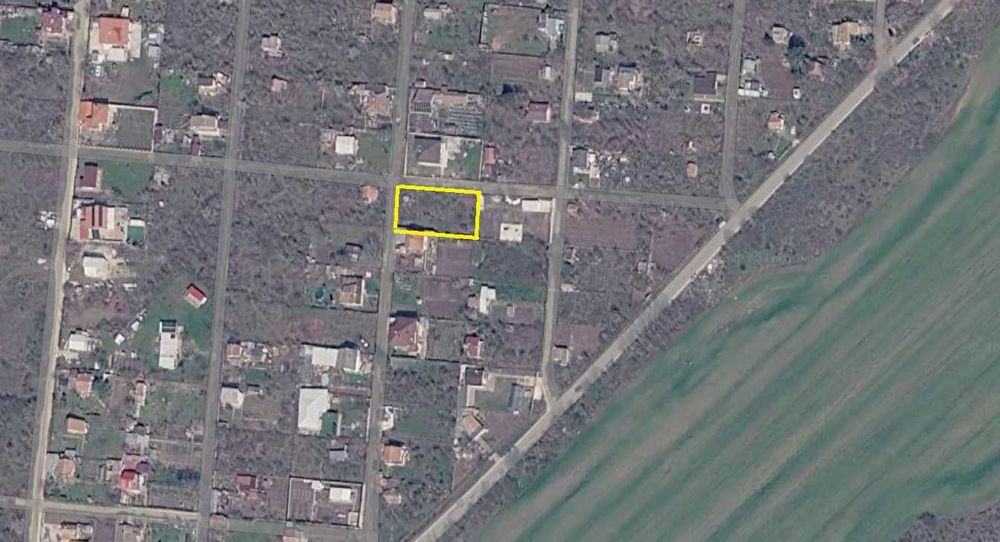 Продавам парцел във  вилна зона Осеново