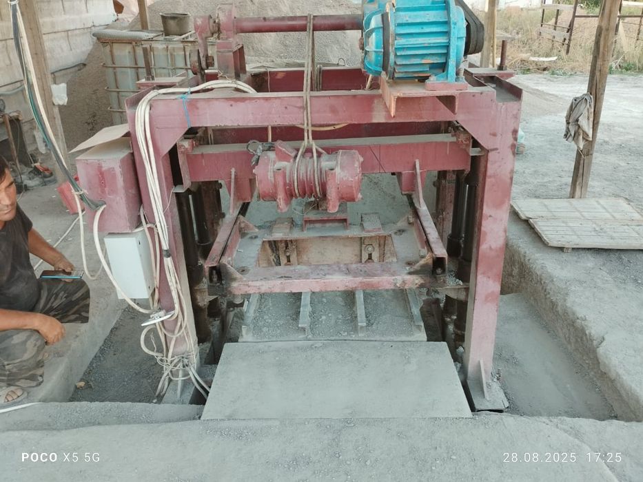 Шлакаблочный станок