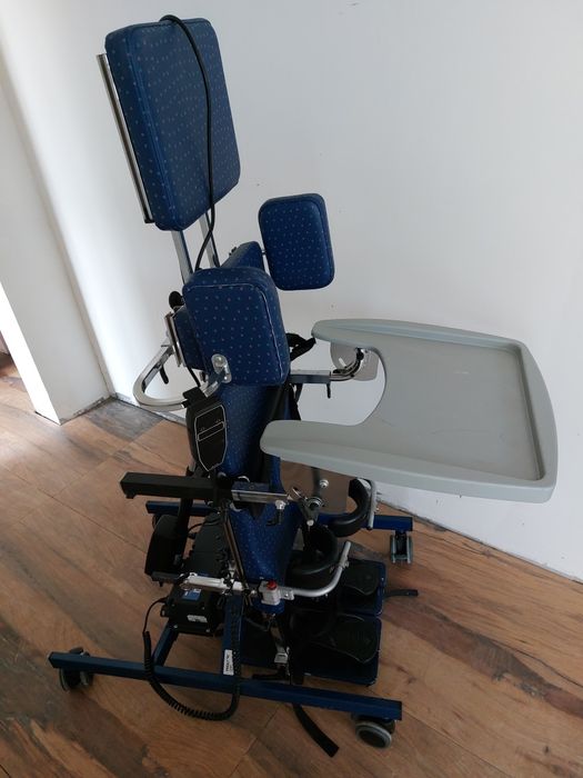 Verticalizator electric cu telecomanda