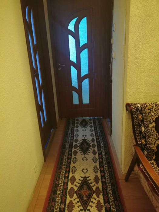 Vand apart.3 camere str.Motorului 4