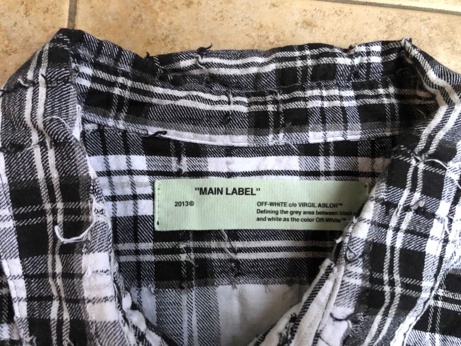 Off White Distressed shirt L