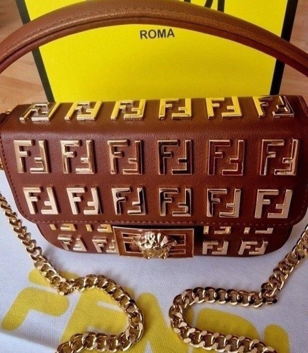 Geanta piele naturala,editie limitată,Italia,saculet,certificat,card,saculet,etichetă