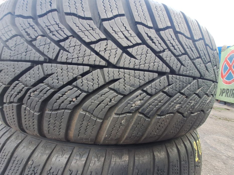 2 anvelope iarna  205/60r16 Kumho 2025/2023 Montaj Gratuit