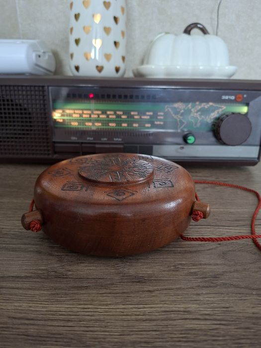 Plosca veche din lemn. Fără defecte. Proveniență: Polonia