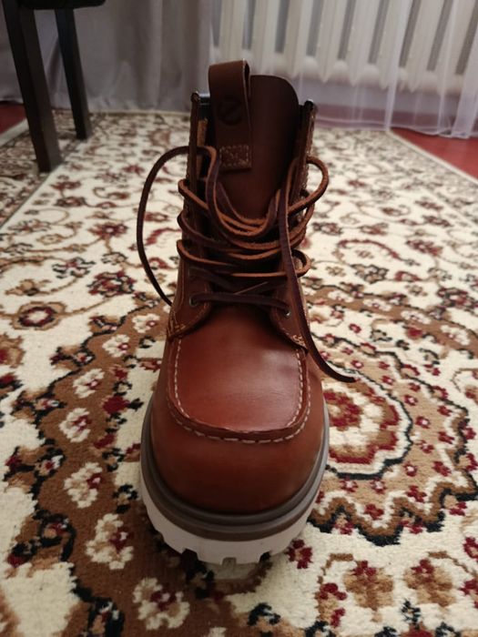 Ботинки кожаные продам