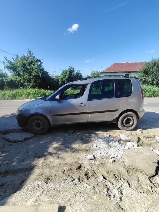 SKODA Roomster 2010 — imagine 7