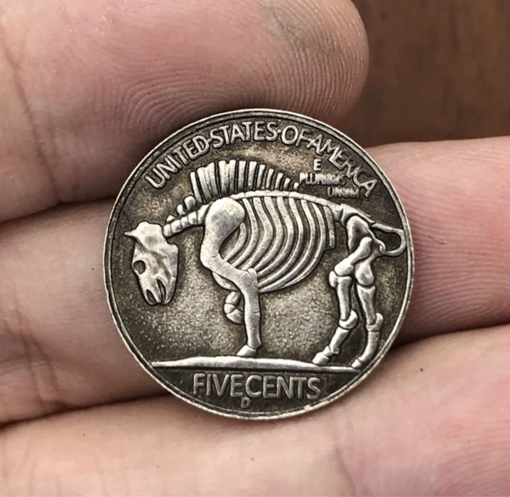 Забавни монети. Страхотен подарък.