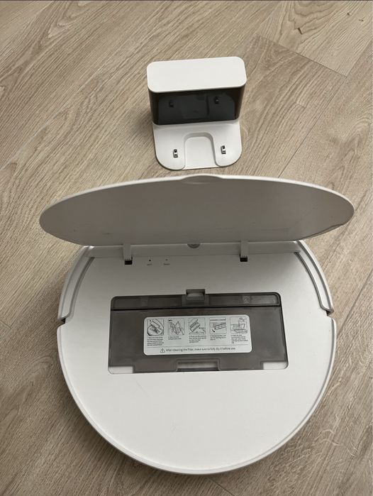 Робот-пылесос mi