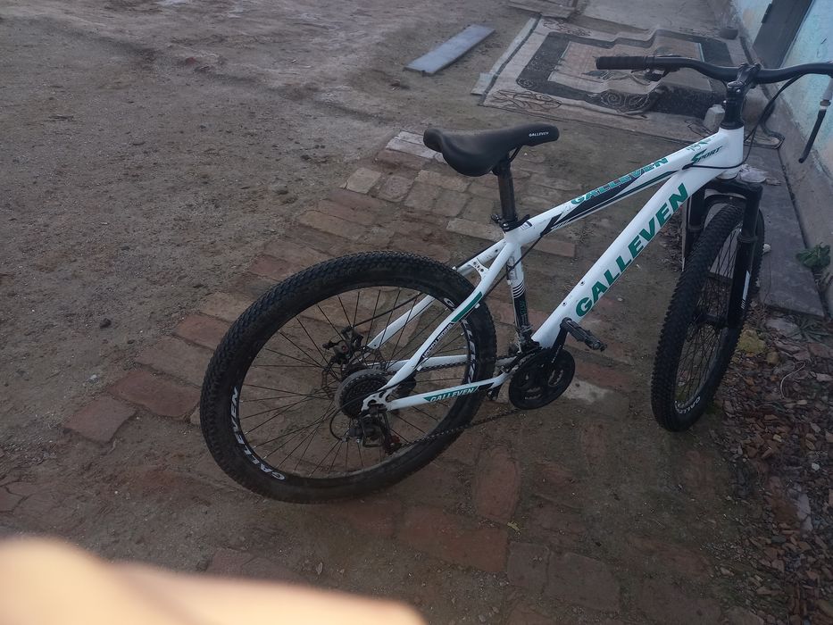 Спортивный велосипед