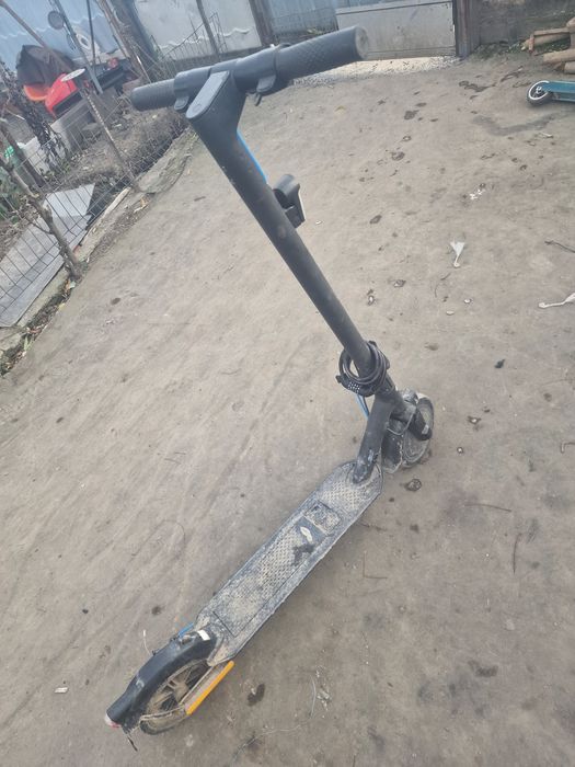 Vând tritineta DOC GREEN  viteza 20 km