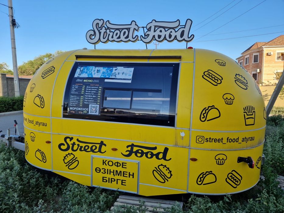 Два Фуд трака на колесах