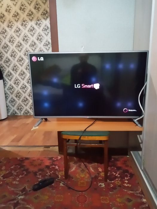 Телевизор LG  смарт