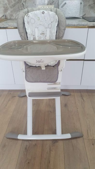 Стульчик для кормления Joie mimzy 360