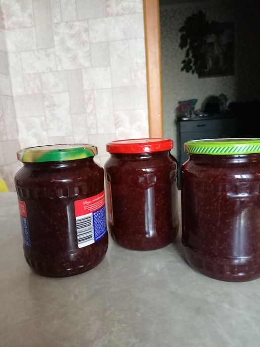 Варенье клубничное и малиновое