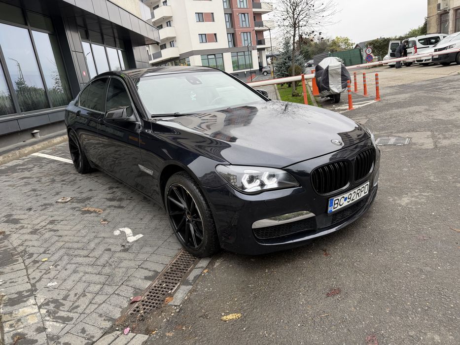 BMW Seria 7 2012 — imagine 3