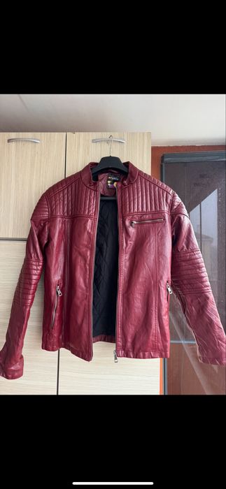 Продавам чисто нови дънки True Religion 33/34 размер