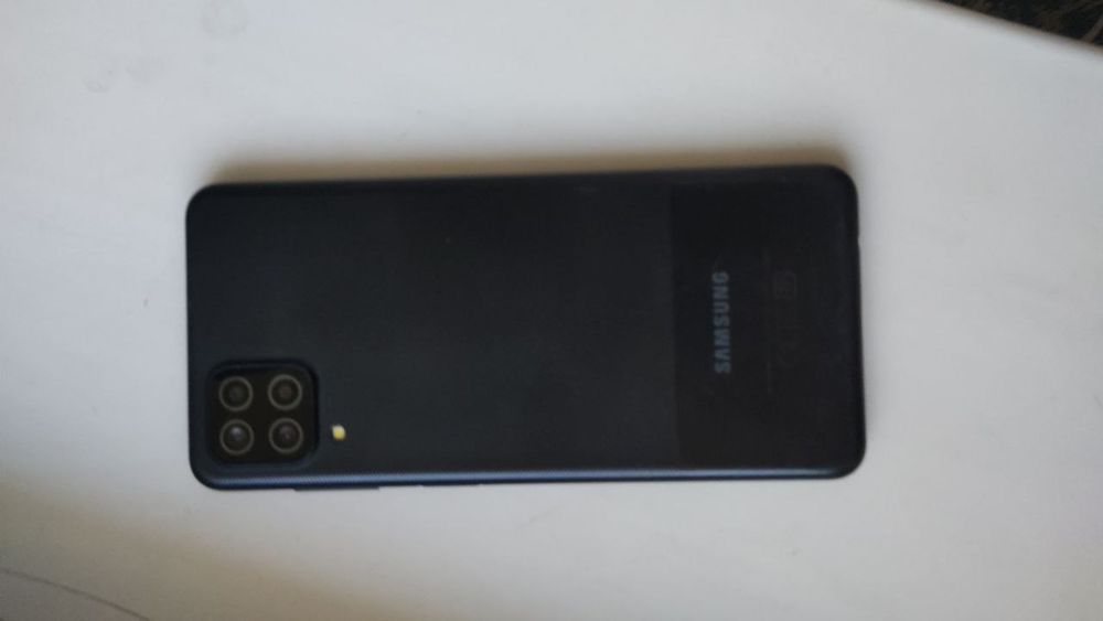 Samsung Galaxy A12