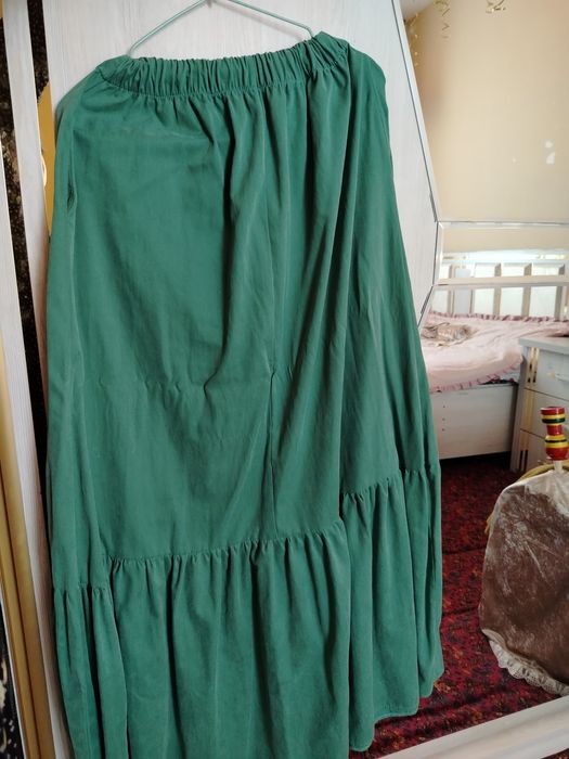 Кофта  юбкаси билан