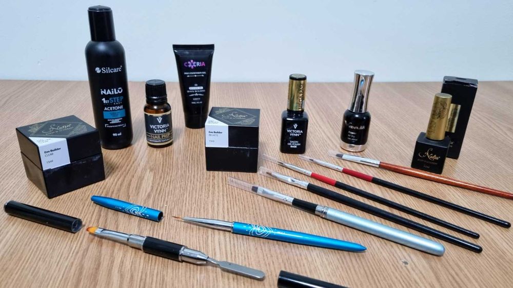 Produse manichiura semi/gel