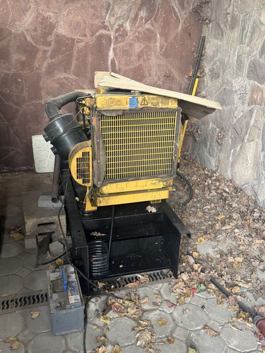 Дизельный генератор Caterpillar на 22кВт