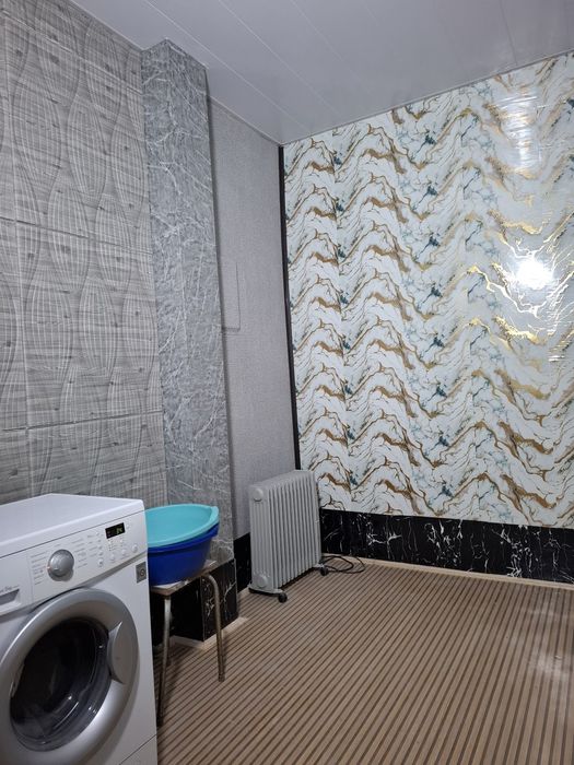 Uchaska 3 sotix, 5 ta xona bor