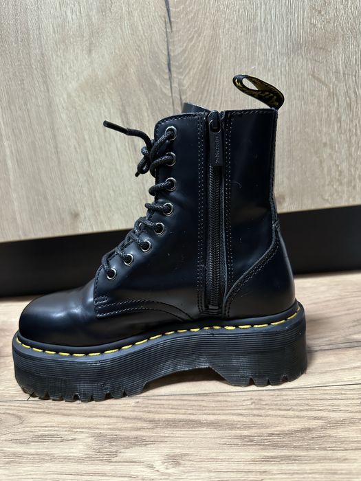 Bocanci Dr Martens marime 36