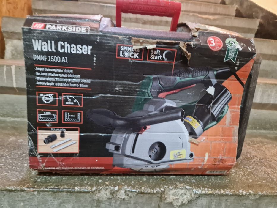 Mașină de canelat/ frezat caneluri