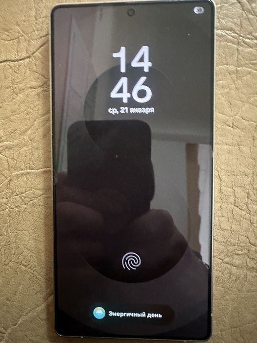 Продаю Самсунг S25 ультра