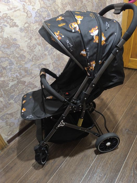 Продам детскую коляску