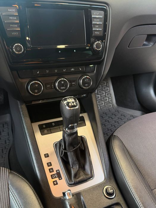 Autoturism skoda Octavia
