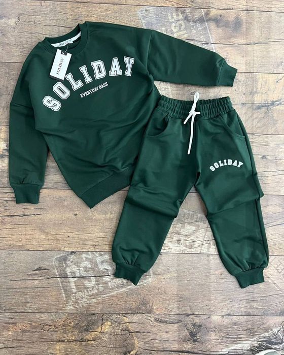 Спортивные двойки унисекс для мальчиков и девочек