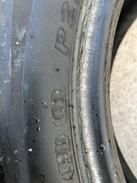 Шины Roadstone R225/60/17  3 шт