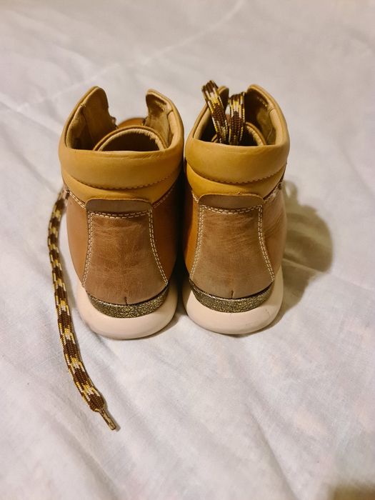 Ghete piele Pikolinos