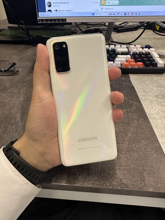 Samsung S20 12/128