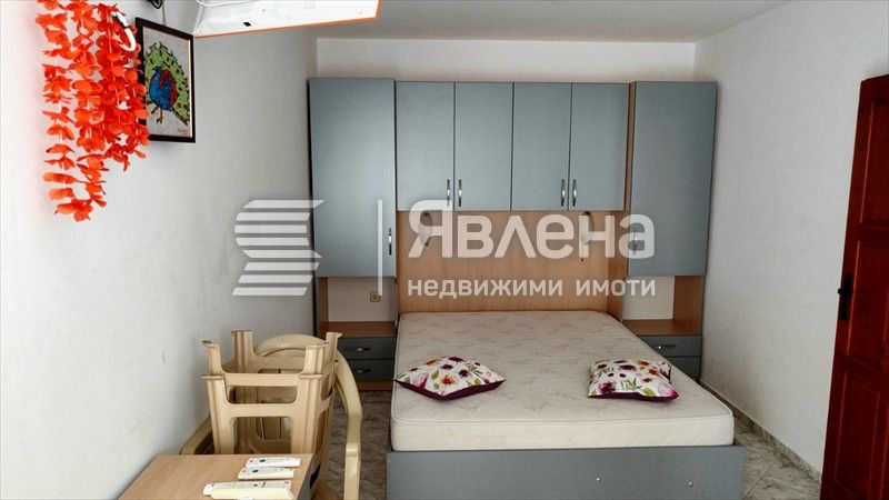 Продава се Двустаен апартамент в Созопол - 48 кв.м за 1980 €/кв.м - Снимка #3