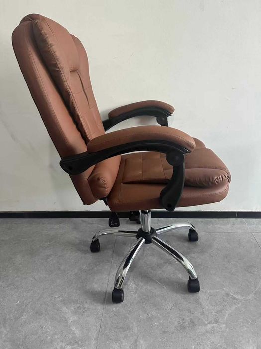 Ергономичен офис стол