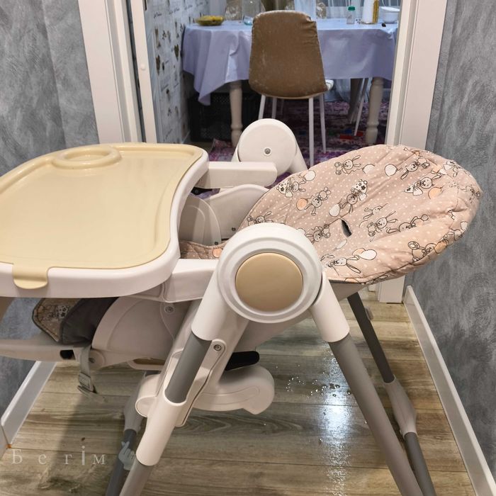Стул для кормление
