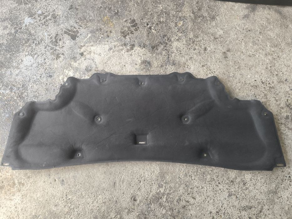 Aripa față stânga Dacia Duster 2 Capitonaj capotă
