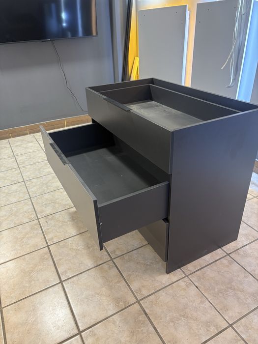 Комод продам срочно