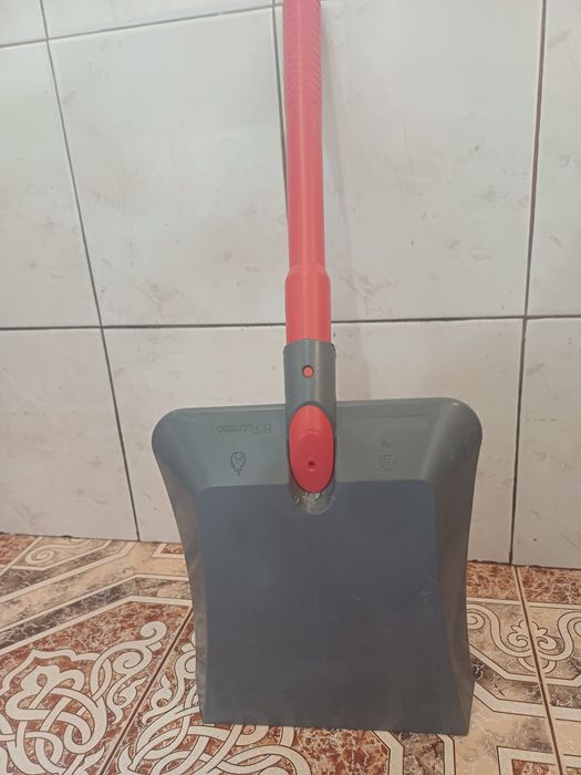 Лопатка за почистване