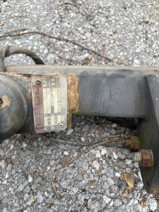 Теглич за Витара