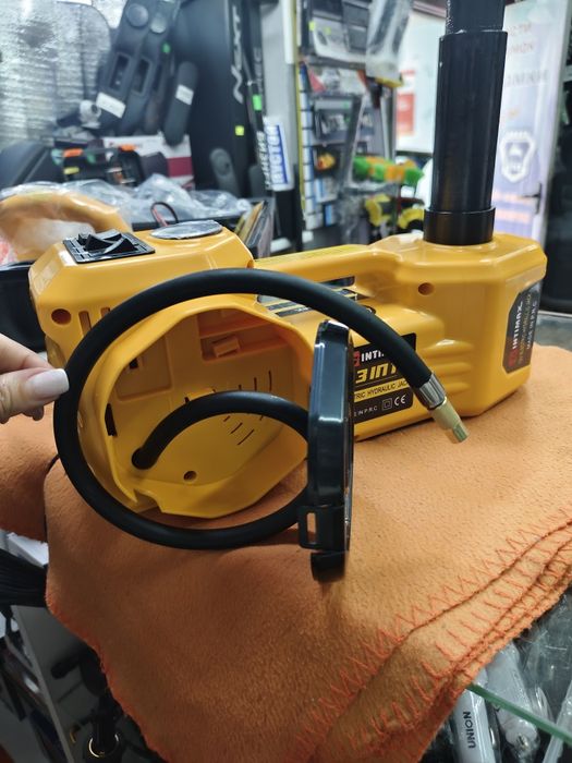 Домкрат 3в1 (компрессор, гайковёрт) 5 тон