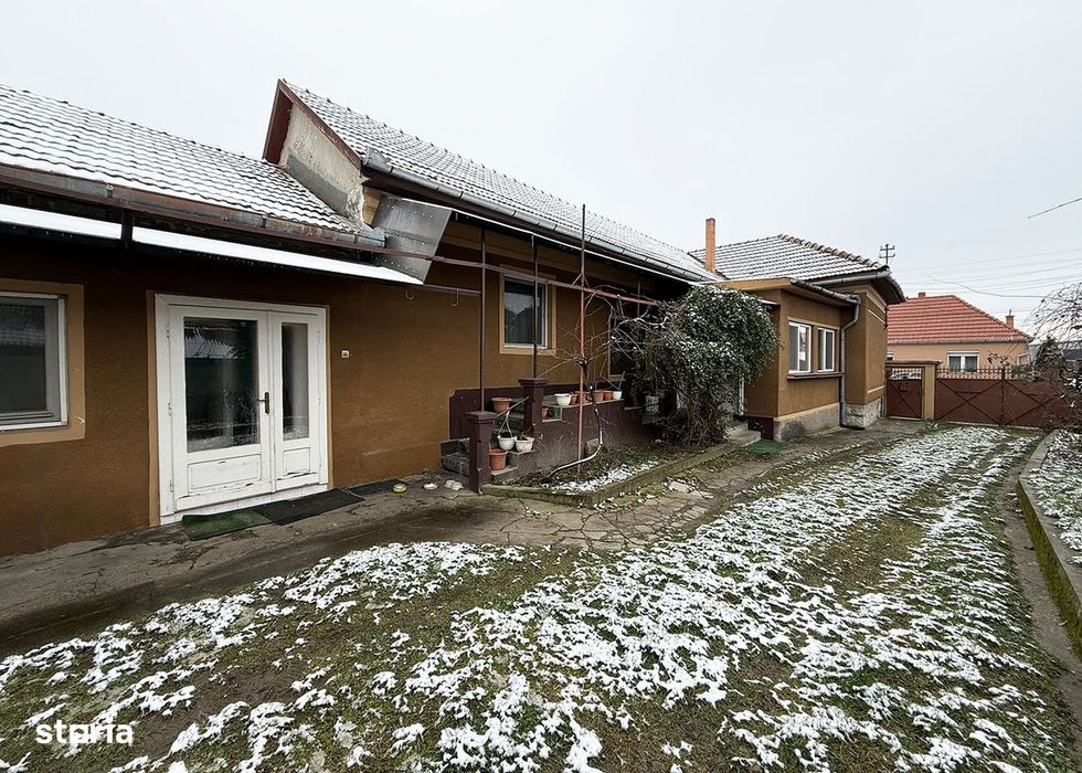 Casa pentru 2 sau mai multe generatii - URVIND