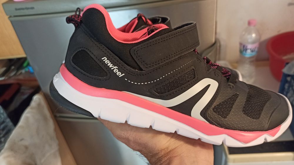 Маратонки за момиче