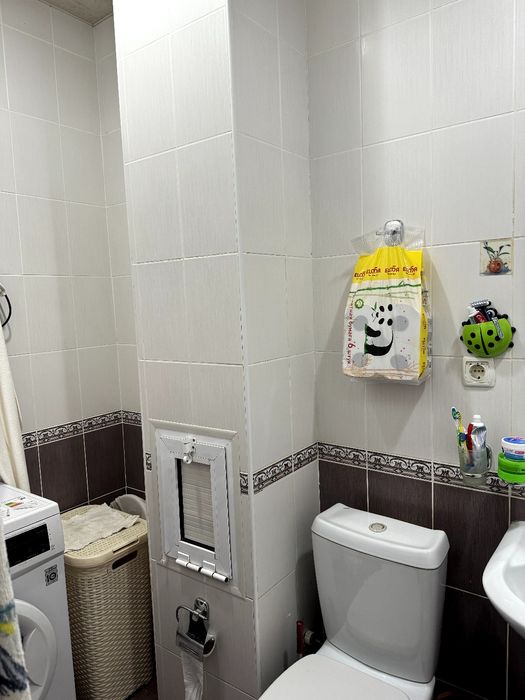 Продам Квартиру!!!
Район: Юнус-Абад
Адрес: 18 квартал, 44 дом
Ориентир