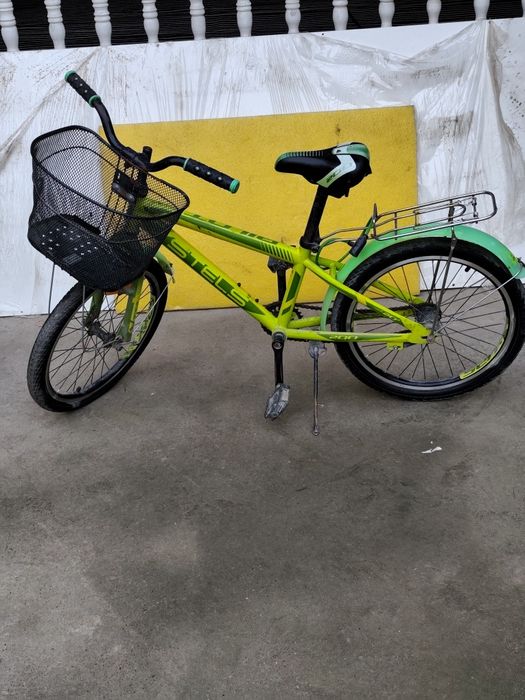 Ишончли ёшлар велосипеди